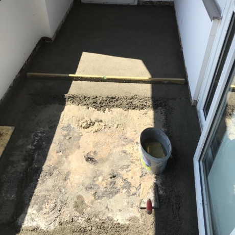 Fliesenleger Göppingen kleiner Balkon große Fliesen (4)