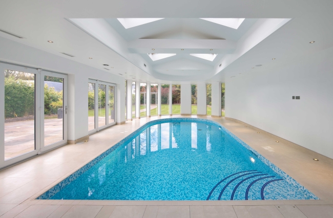Fliesenleger-Ulm-Fliesen-Schweizer-Schwimmbad-3